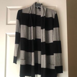 Cashmere cardigan - open style